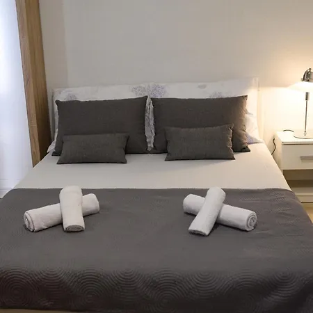 Coric Apartment *