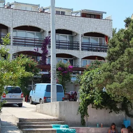 Coric Apartment Trogir